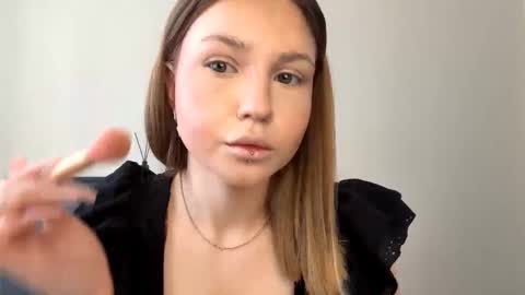 Snapshot of rachellemontag chatting on March 2026 10:11:02 AM Alex online show from March 2026 10:11:02 AM