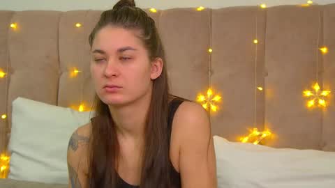 RachellSimpson online show from December 2024 06:48:01 PM