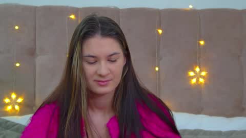 RachellSimpson online show from December 2024 06:33:01 PM