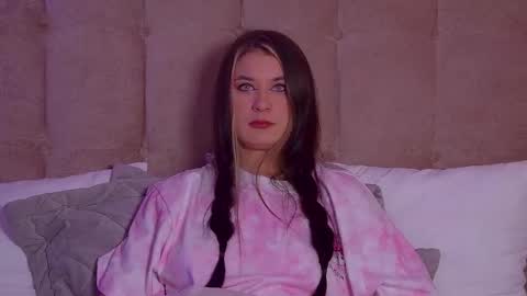 RachellSimpson online show from February 2025 12:21:02 AM