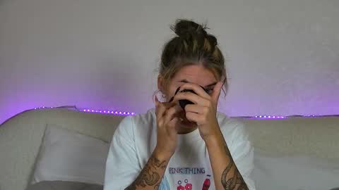 RachellSimpson online show from September 2025 07:04:01 PM