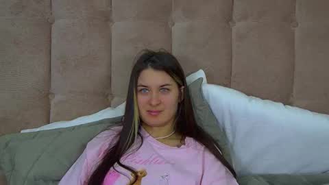 RachellSimpson online show from February 2026 06:39:02 PM