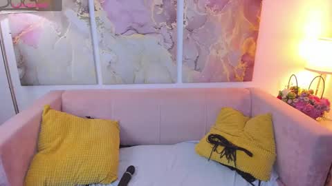 Rachel online show from January 2025 12:00:01 PM