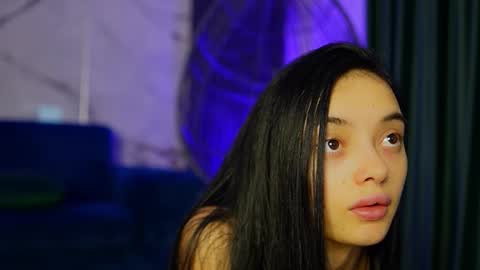 Ann online show from October 2025 04:12:01 AM