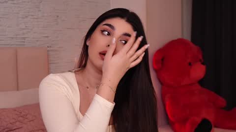 RachelSwaan online show from January 2025 09:39:02 AM