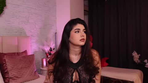 RachelSwaan online show from February 2025 05:44:02 AM