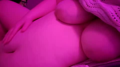 rachs_wardrobe online show from February 2026 01:43:02 AM