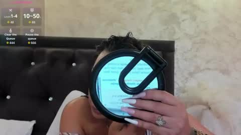 raelledarkstar online show from June 2026 09:36:01 AM