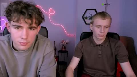 Snapshot of rafael_bien chatting on February 2026 01:49:02 PM rafael online show from February 2026 01:49:02 PM