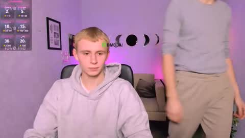 Snapshot of rafael_bien chatting on February 2026 02:04:02 PM rafael online show from February 2026 02:04:02 PM