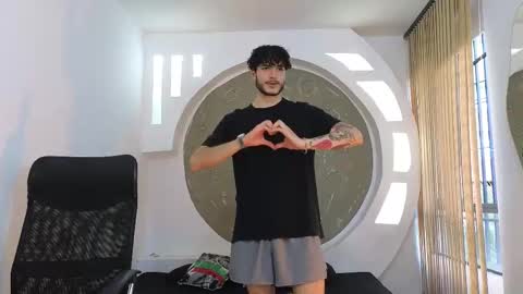 R A F A E L online show from September 2025 09:27:01 PM