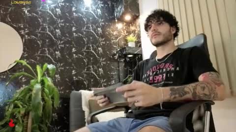 R A F A E L online show from February 2026 11:47:01 PM