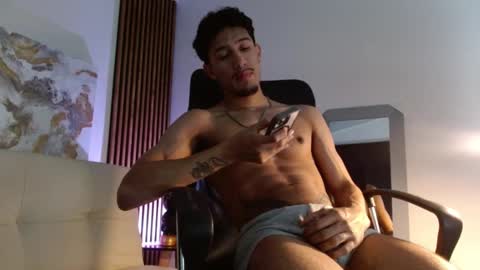 IG online show from January 2025 03:33:02 AM