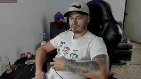 ragnar_lothbrok77 online show from October 2025 07:43:01 PM