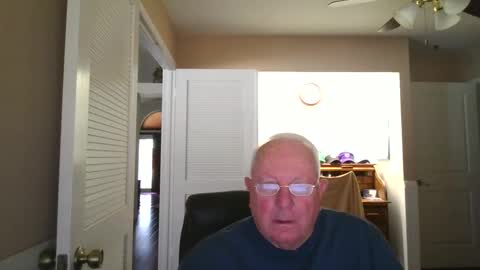 Snapshot of raiderman215 chatting on January 2025 08:01:01 PM raiderman215 online show from January 2025 08:01:01 PM