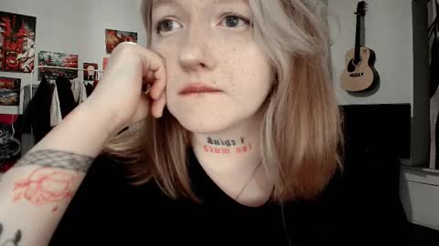 Kate online show from September 2025 12:45:02 AM