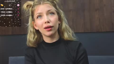 Lisa online show from March 2025 12:31:02 AM