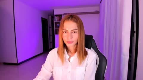 Jennyindependent model . online show from March 2025 11:49:02 PM