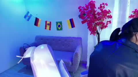 Snapshot of rainy_doll chatting on June 2026 11:45:01 AM Rainy online show from June 2026 11:45:01 AM