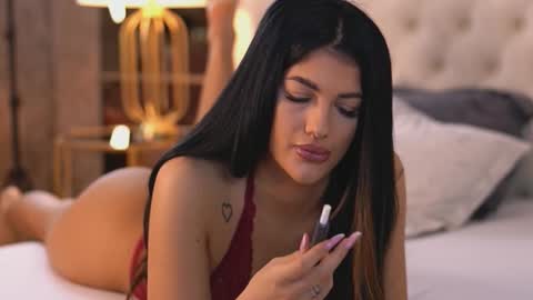 Raisa online show from February 2025 07:41:02 PM