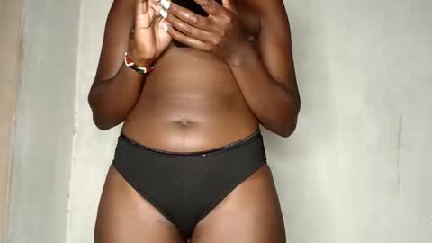 Ray online show from October 2025 05:42:01 PM