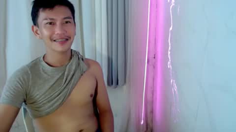ralfhuge24 online show from May 2026 06:00:02 AM