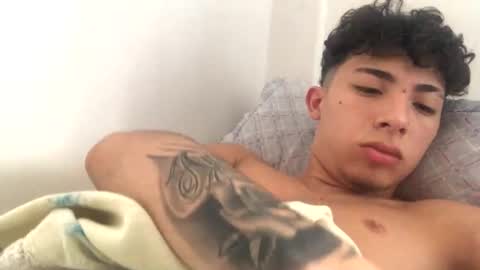 ramiroo2312 online show from February 2025 11:44:02 AM