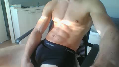 Snapshot of ramonjoosse2001 chatting on May 2026 12:12:02 PM ramonjoosse2001 online show from May 2026 12:12:02 PM