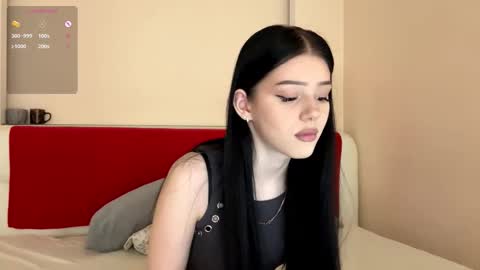 Luna online show from October 2025 01:31:02 PM