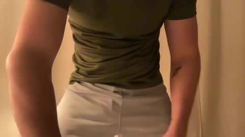 Snapshot of randomdude5950 chatting on January 2025 05:59:02 AM randomdude5950 online show from January 2025 05:59:02 AM