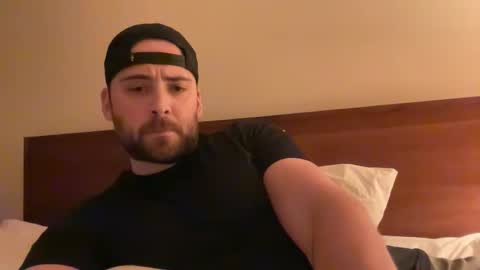 Snapshot of randomdude5950 chatting on March 2025 04:58:02 AM randomdude5950 online show from March 2025 04:58:02 AM