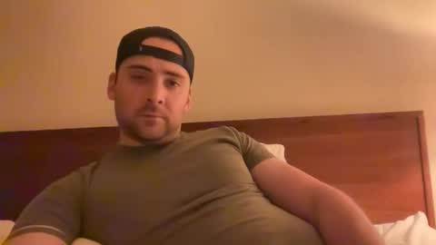 Snapshot of randomdude5950 chatting on November 2025 02:10:01 AM randomdude5950 online show from November 2025 02:10:01 AM