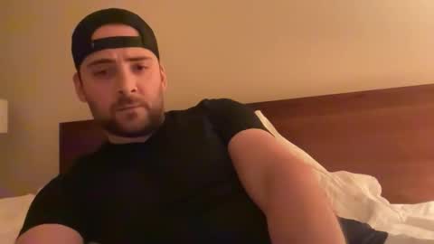 Snapshot of randomdude5950 chatting on December 2025 01:21:02 AM randomdude5950 online show from December 2025 01:21:02 AM