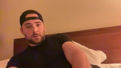 Snapshot of randomdude5950 chatting on December 2025 04:09:01 AM randomdude5950 online show from December 2025 04:09:01 AM