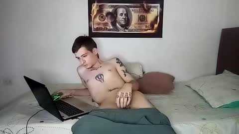 Rangel and Lola online show from December 2025 10:15:02 PM