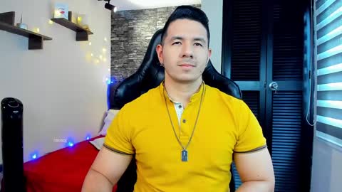 Jonas online show from February 2025 08:08:02 PM