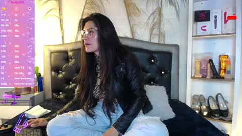  Rapunzell  online show from February 2025 12:58:01 PM