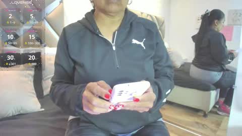 Snapshot of raquel_moore chatting on January 2026 04:00:01 PM Raquel Moore online show from January 2026 04:00:01 PM