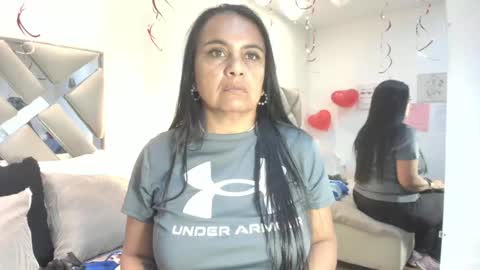 Snapshot of raquel_moore chatting on February 2026 01:29:02 PM Raquel Moore online show from February 2026 01:29:02 PM