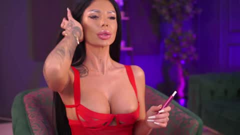 Raquelle online show from December 2024 06:45:02 PM