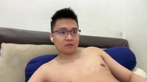 randomnaut online show from December 2024 07:14:01 PM