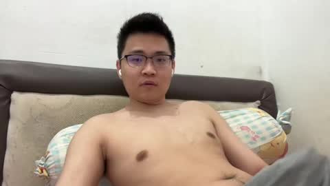 randomnaut online show from December 2024 06:31:01 PM