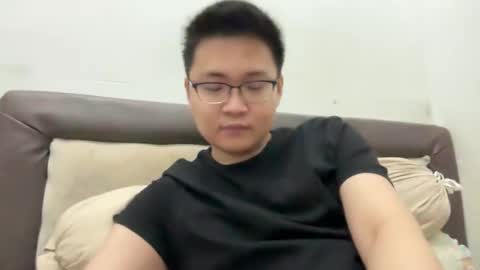 randomnaut online show from October 2025 07:40:01 PM