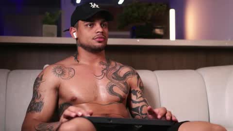 rausch77 online show from January 2026 04:28:01 AM