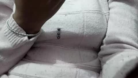 Snapshot of rava_sexy chatting on February 2026 02:10:01 PM rava_sexy online show from February 2026 02:10:01 PM