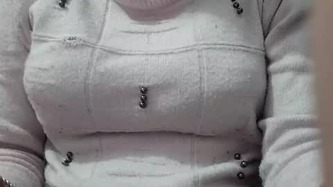 Snapshot of rava_sexy chatting on February 2026 02:41:01 AM rava_sexy online show from February 2026 02:41:01 AM