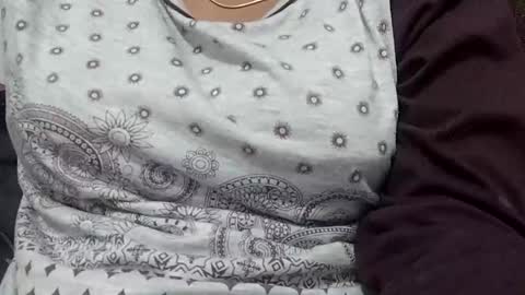 Snapshot of rava_sexy chatting on February 2026 02:52:02 AM rava_sexy online show from February 2026 02:52:02 AM