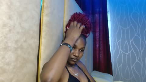 Snapshot of raven_luxe chatting on May 2026 08:33:02 AM Raven online show from May 2026 08:33:02 AM