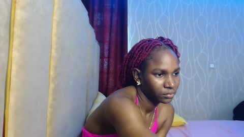 Snapshot of raven_luxe chatting on May 2026 10:58:01 AM Raven online show from May 2026 10:58:01 AM