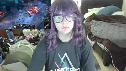 Snapshot of raven_moore_ chatting on October 2025 09:12:02 PM raven_moore_ online show from October 2025 09:12:02 PM
